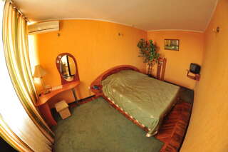 Отель Tourist Hotel Харьков Полулюкс-7